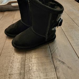 Bearpaw Toddler boots